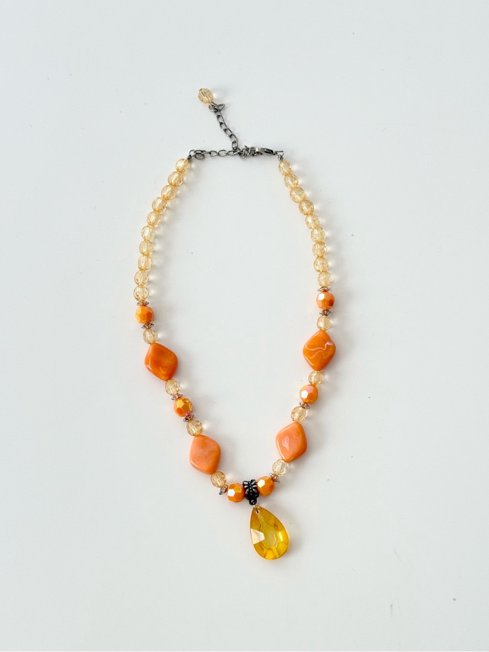 ✧ y2k orange beaded pendant necklace ✧